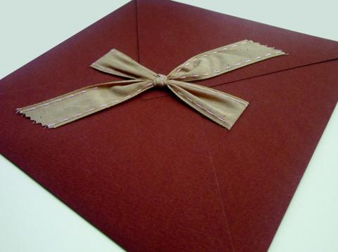 Προσκλητήρια βάπτισης κορίτσι -Β1227 - <p>Σοκολατί γκοφρέ 20x20cm. φάκελος με οικολογική κορδέλα, συνοδεύεται από ροζ γκοφρέ κάρτα.</p>...