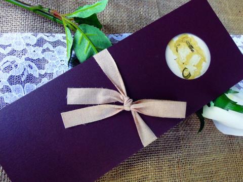 Προσκλητήρια Βάπτισης Vintage -B1536 - <p>Συρταρωτό προσκλητήριο βάπτισης σε γήινες αποχρώσεις, ιδιαίτερο δέσιμο και θέμα τη βέσπα!</p>...